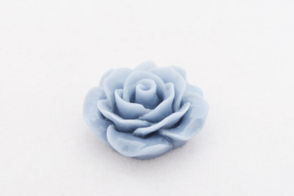 Rose aus Kunstharz Rauchblau, 20mm