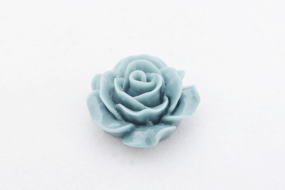 Rose aus Kunstharz Blaugrau, 20mm – Bild 2