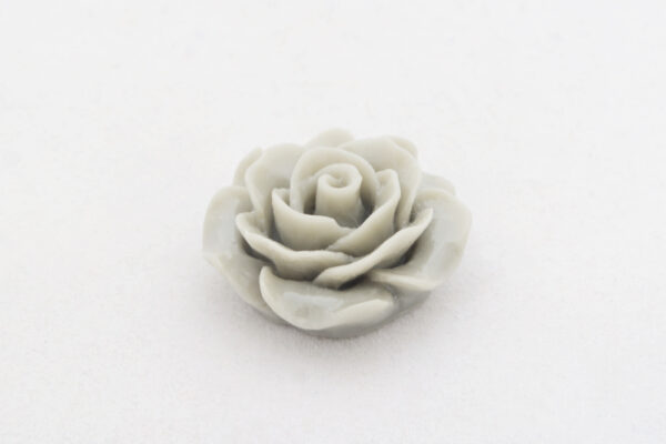 Rose aus Kunstharz Graubeige, 20mm