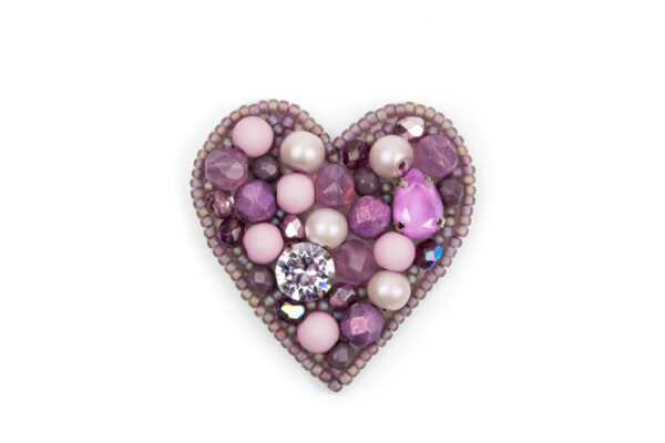 DIY Perlenstickerei violettes Herz