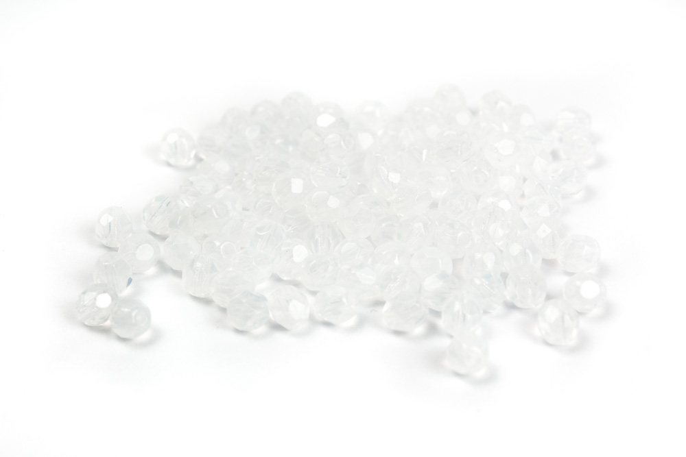 Glasperlen 4mm Milchglas