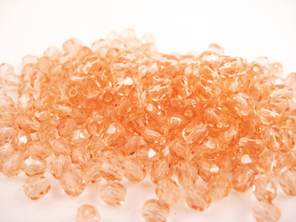 Glasperlen 4mm Lachs transparent