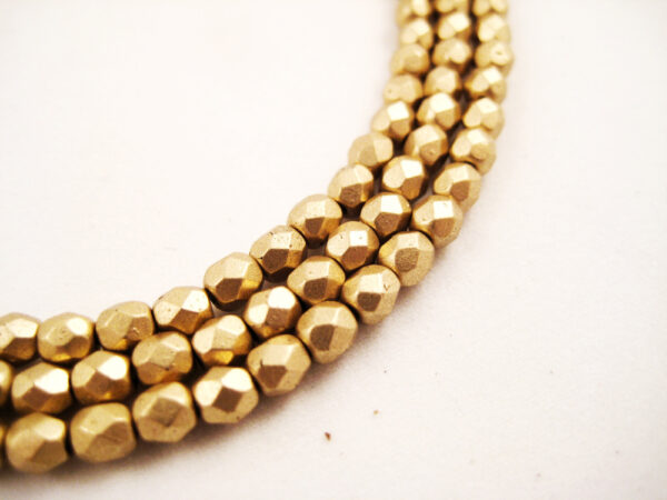 Glasperlen 4mm Gold