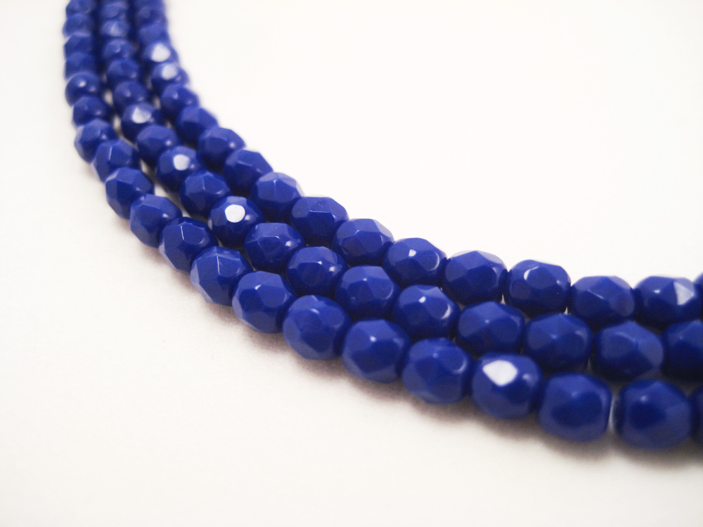 Glasperlen 4mm Blau – Bild 2