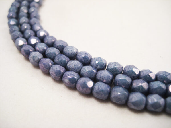 Glasperlen 4mm Jeansblau – Bild 2