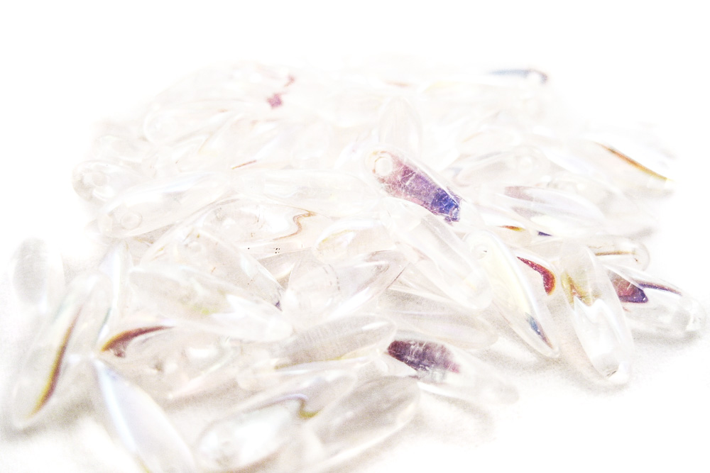 Glasperlen Daggers Transparent Kristall