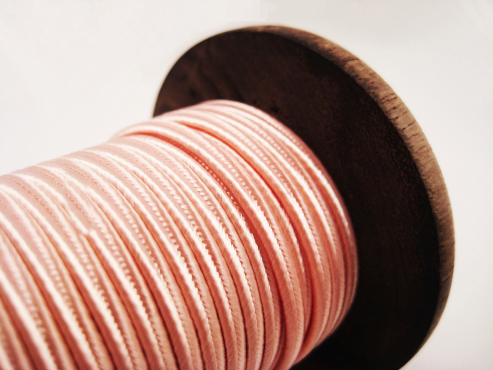 Soutache Band Rosa (Rolle) – Bild 3