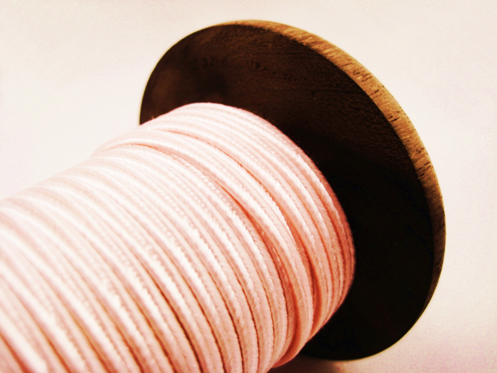 Soutache Band Lachsrosa (Rolle) – Bild 3