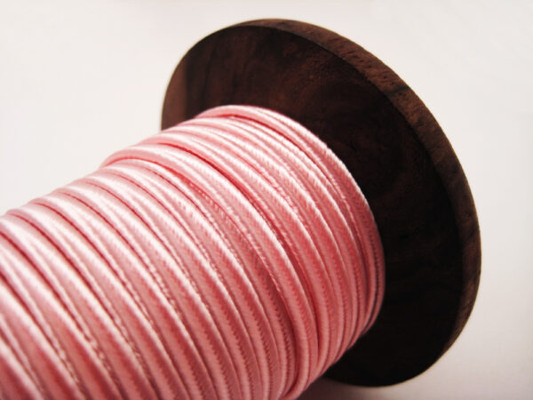 Soutache Band Hellpink (Rolle) – Bild 3